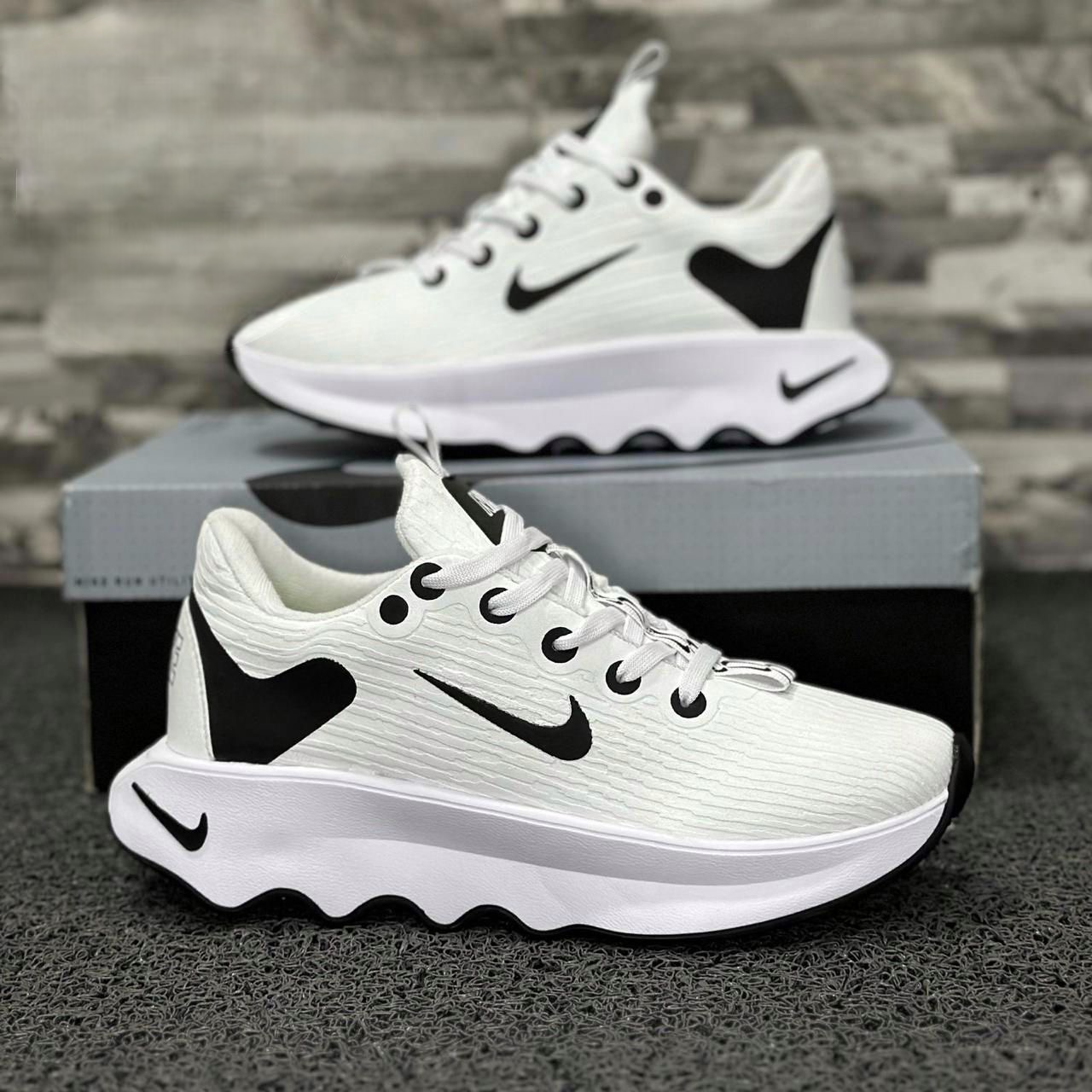 NUEVO Estilo Deportivo / UrbanoVoltX