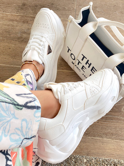 TENIS UNDER GLOW BLANCO