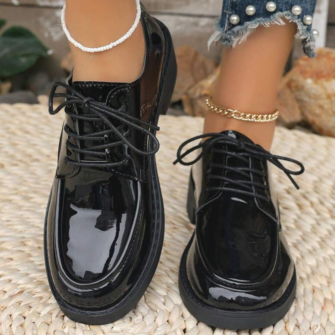 👠 Nuevo Charol Negro Elegante y Versátil