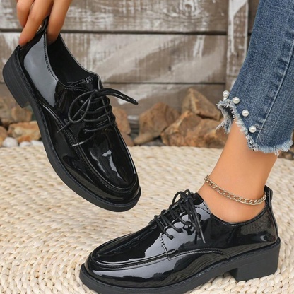 👠 Nuevo Charol Negro Elegante y Versátil