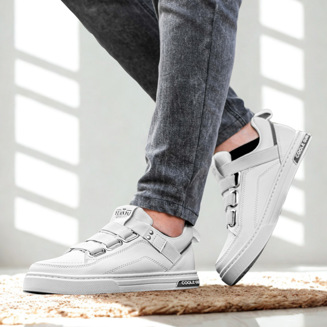 NUEVOS CoreStride Casual