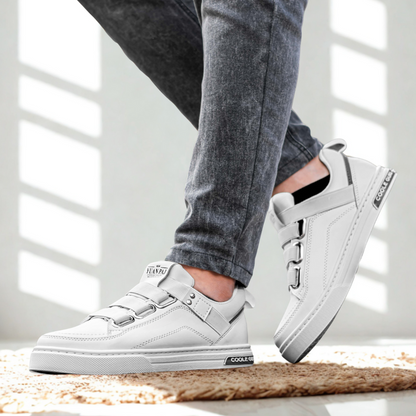 NUEVOS CoreStride Casual